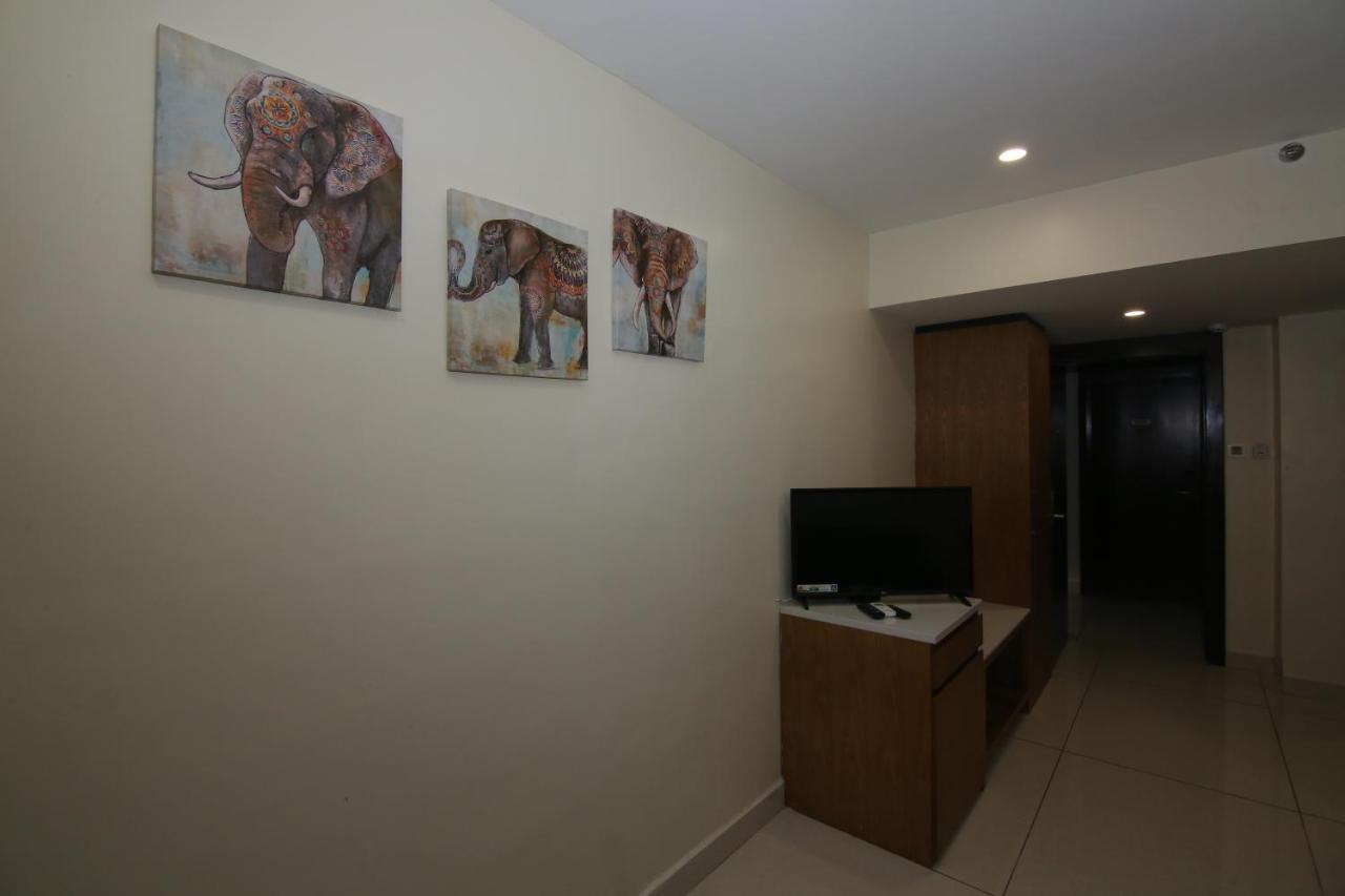 Sri Sri Sri Hotel Khammam Dış mekan fotoğraf